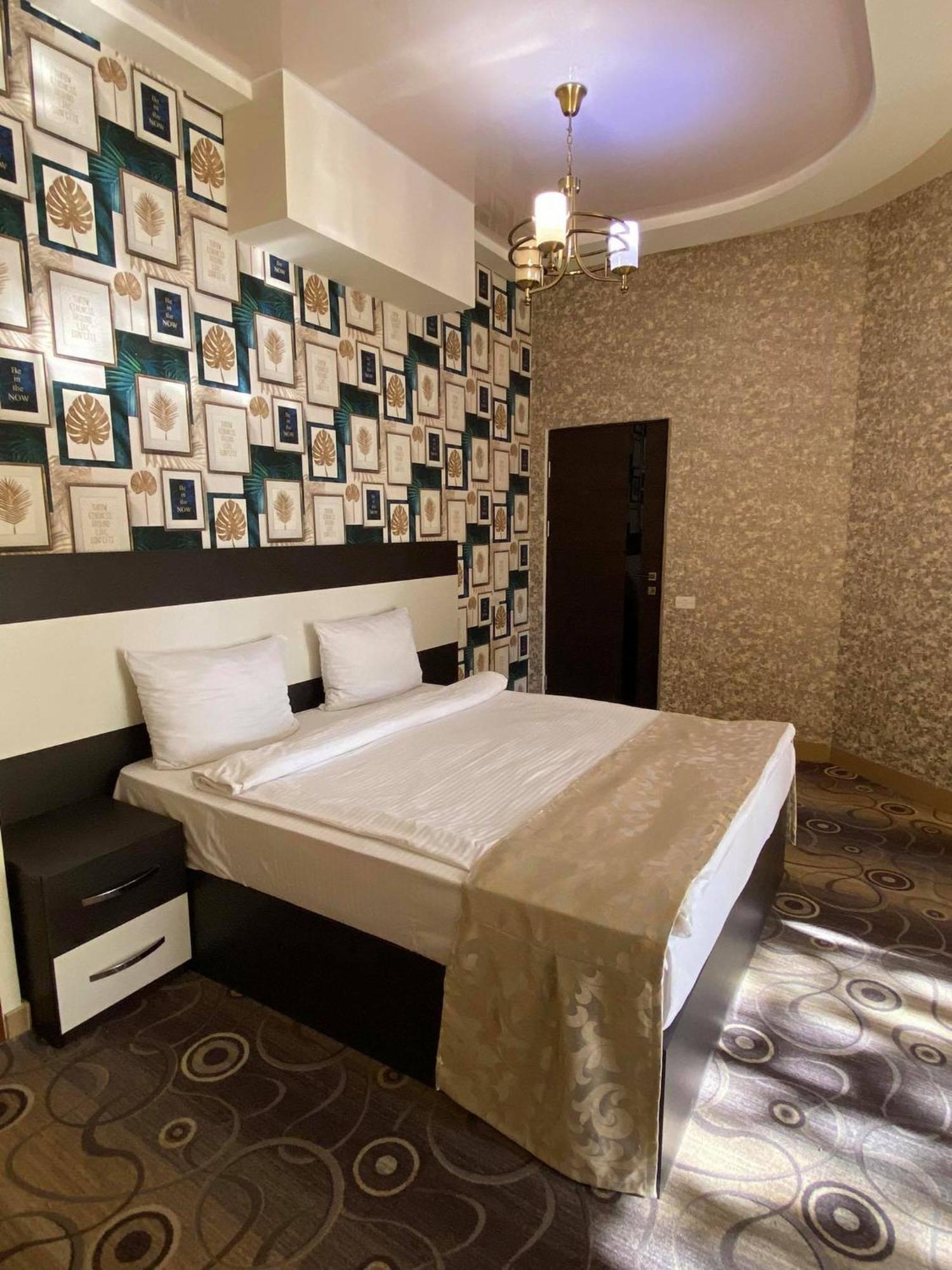 Hotel Premium Armenia エレバン エクステリア 写真